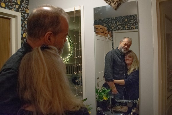 Peter stal en soffa – nu är han Helenas stora kärlek