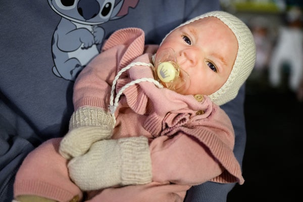 Ökat intresse för verklighetstrogna dockor i Landskrona